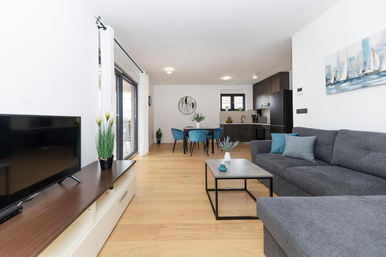 Apartment Marianne , Parking Free , 2 Bedroom & 2 Bathroom , Modern & Cozy Задар Екстер'єр фото