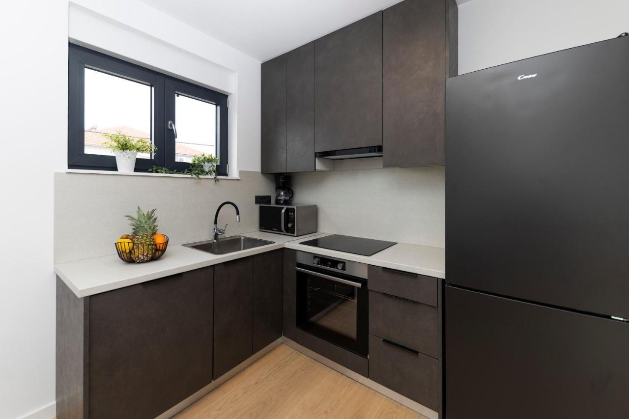Apartment Marianne , Parking Free , 2 Bedroom & 2 Bathroom , Modern & Cozy Задар Екстер'єр фото