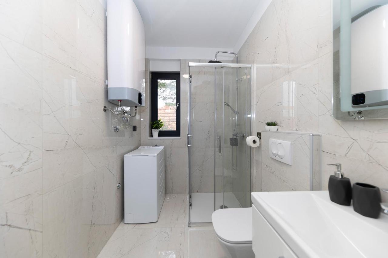 Apartment Marianne , Parking Free , 2 Bedroom & 2 Bathroom , Modern & Cozy Задар Екстер'єр фото